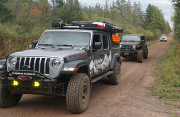 Jeeps lining up in the Upper Peninsula of Michigan