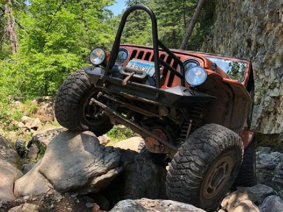 4Xploring RockNWoods18 Orange Jeep Flex
